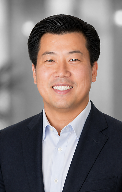 Dix Hills dentist Dr. Peter Lo